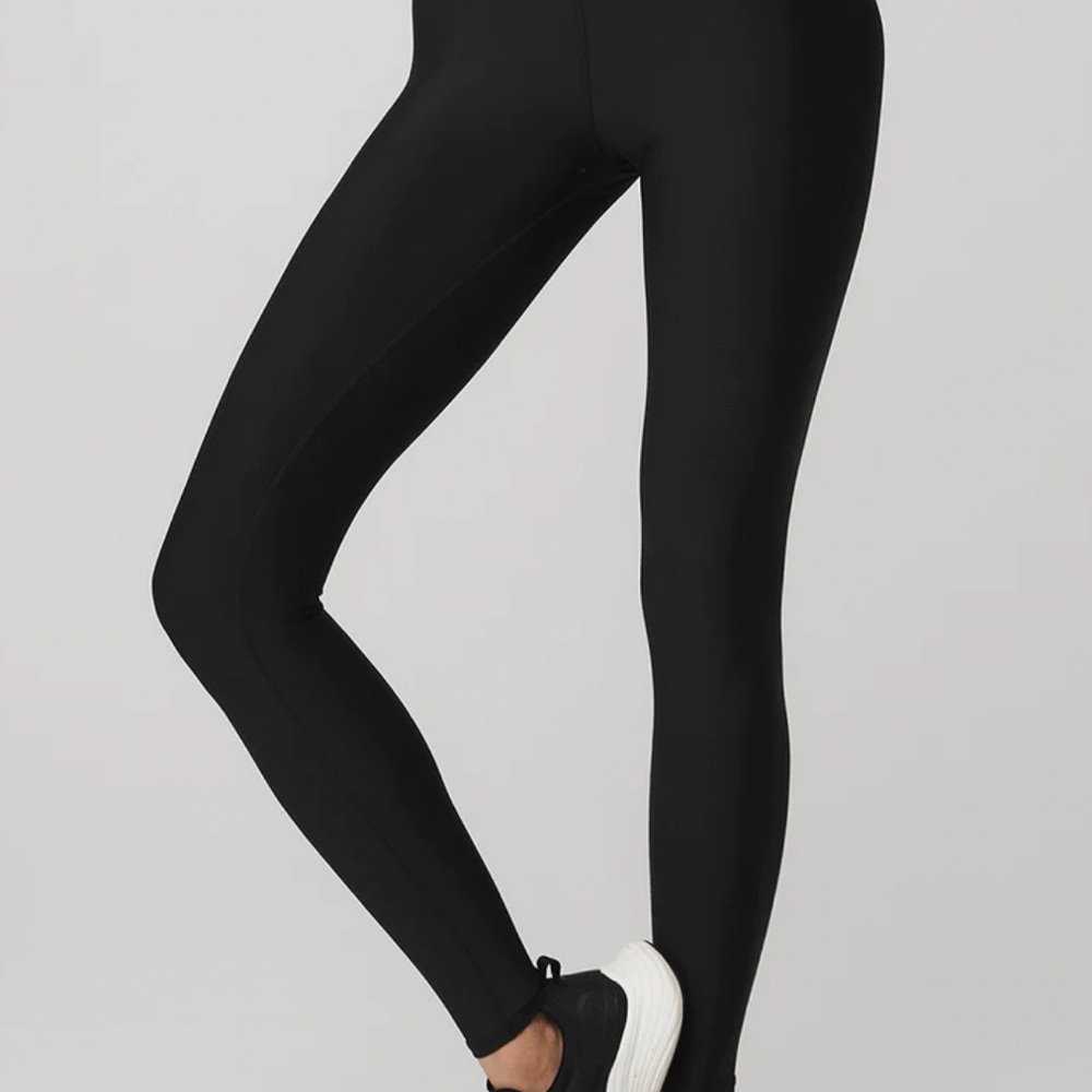 alo high waist airlift legging | size m